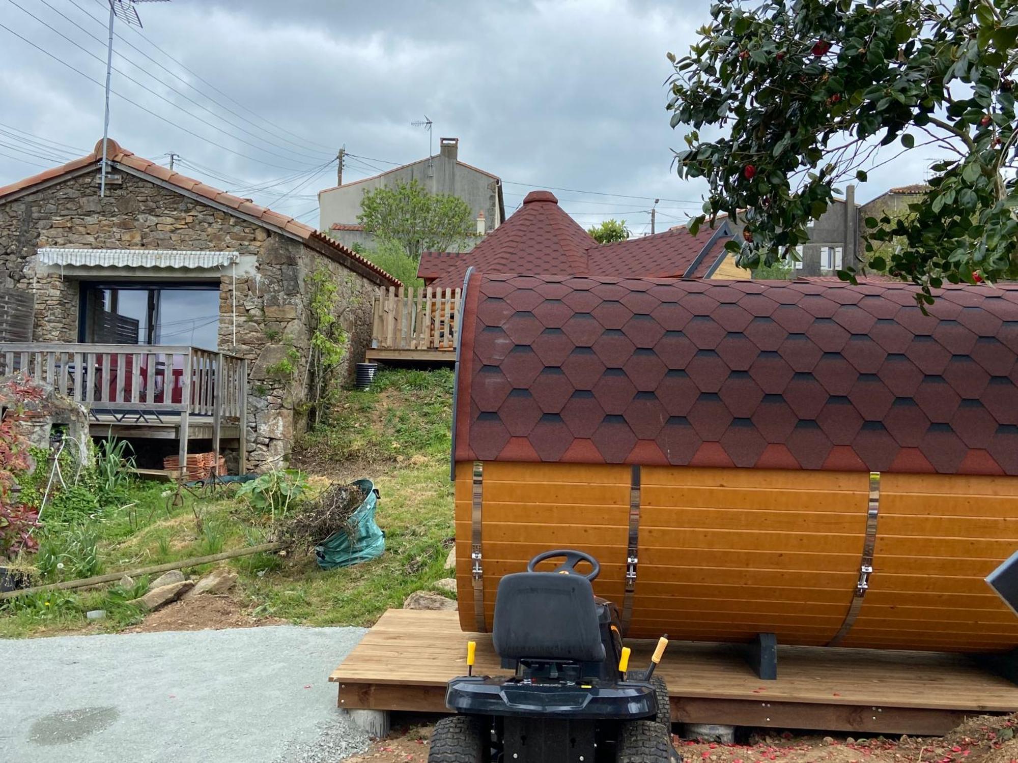 Le Petit Moulin Pouzauges Exterior foto